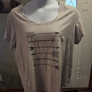 Casual Beige Arrow Print Tee